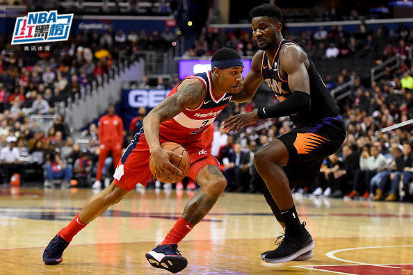 继续写一个 继续写一个