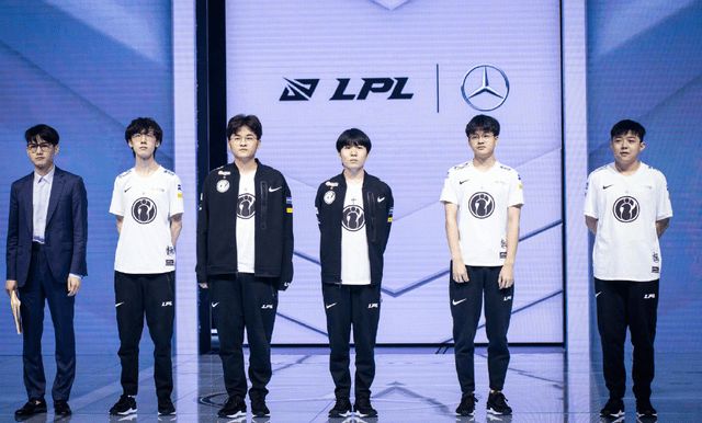 却忽视了根 却忽视了根