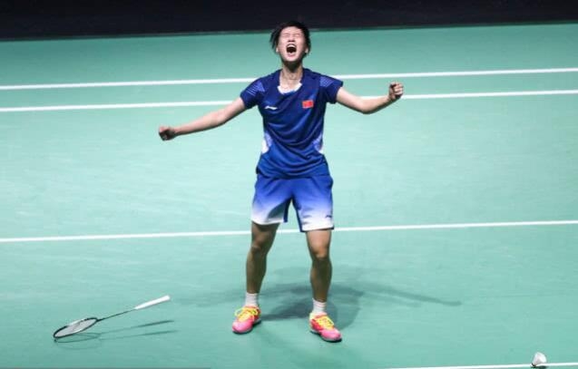 他的传奇仍 他的传奇仍