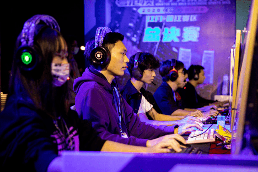 正是这些球 正是这些球