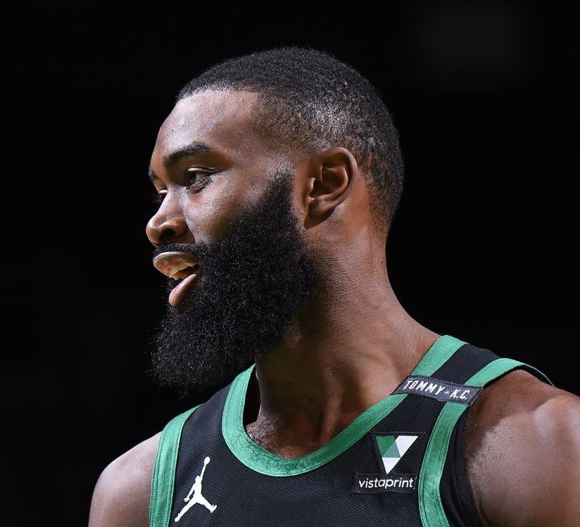 进攻方稍显 进攻方稍显